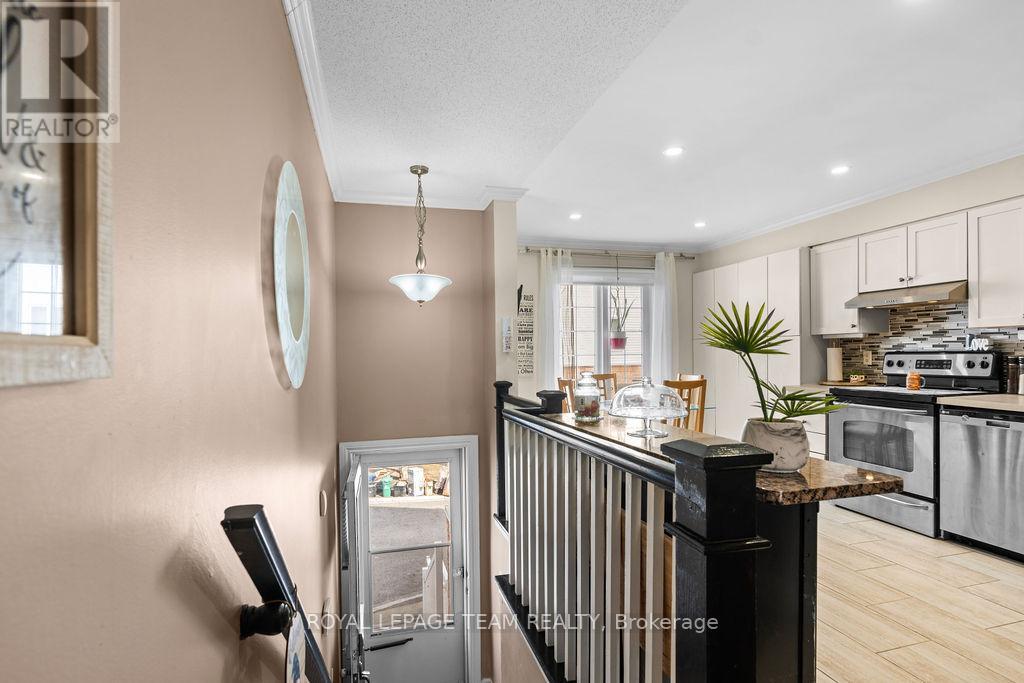 295 Gershwin Private, Ottawa, Ontario  K2H 1G5 - Photo 6 - X12953676