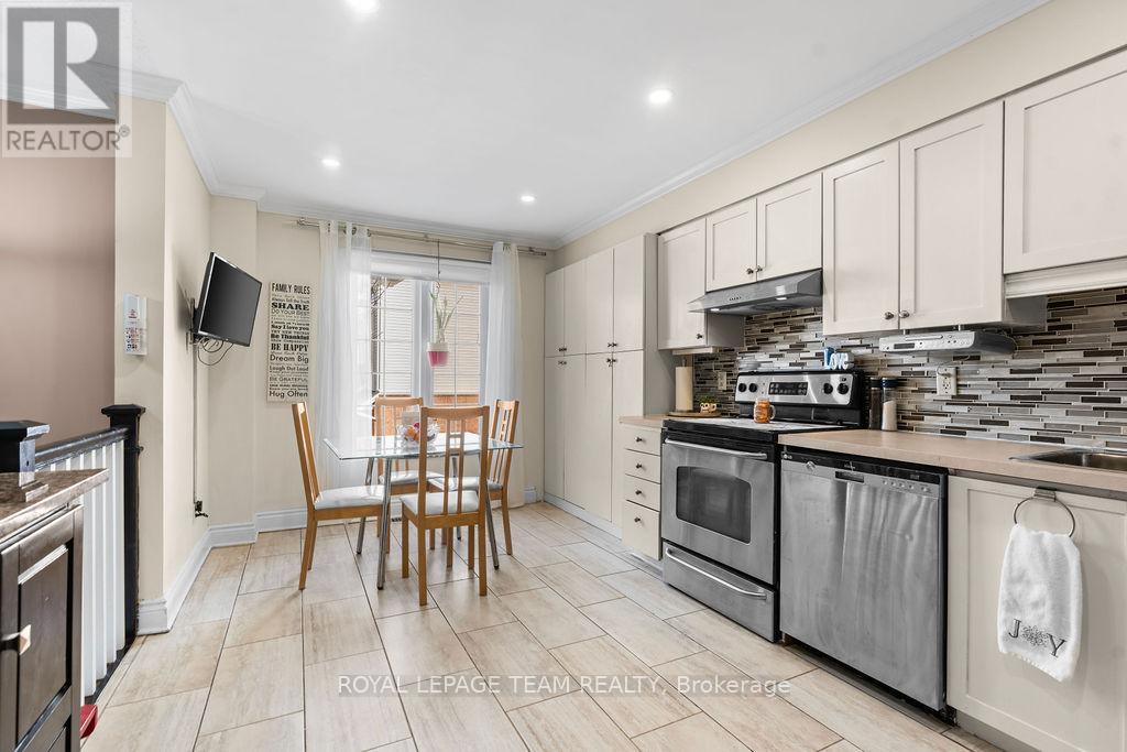 295 Gershwin Private, Ottawa, Ontario  K2H 1G5 - Photo 8 - X12953676