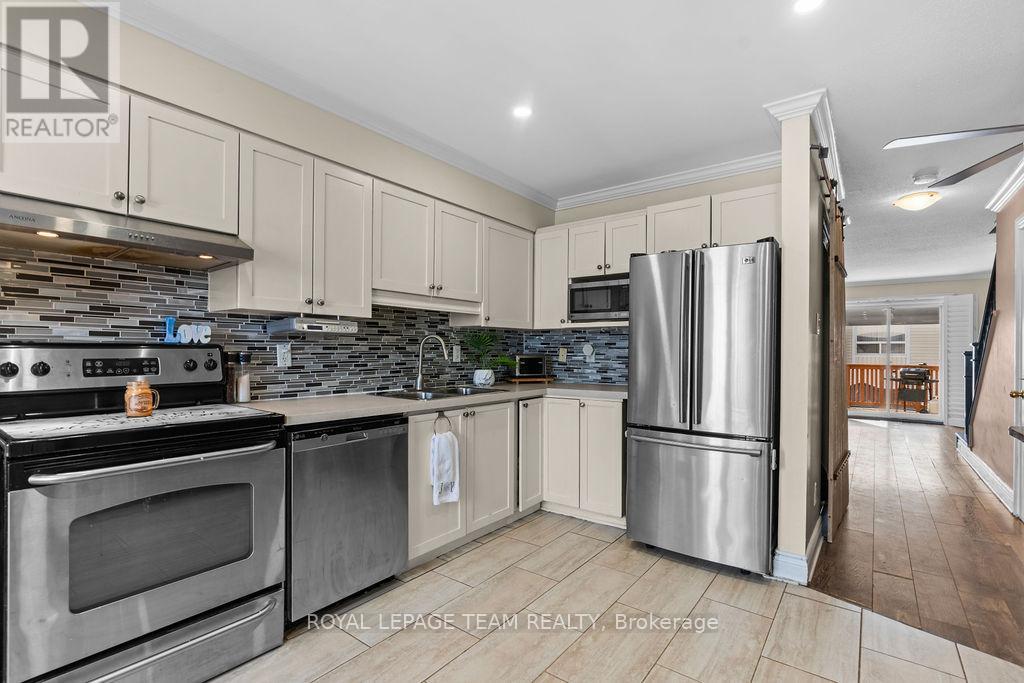 295 Gershwin Private, Ottawa, Ontario  K2H 1G5 - Photo 9 - X12953676