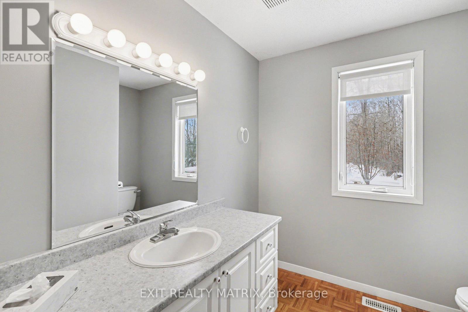 8329 Rodney Farm Drive, Ottawa, Ontario  K0A 2P0 - Photo 21 - X12953698