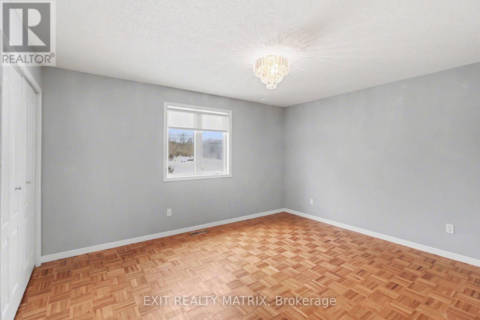 8329 Rodney Farm Drive, Ottawa, Ontario  K0A 2P0 - Photo 31 - X12953698