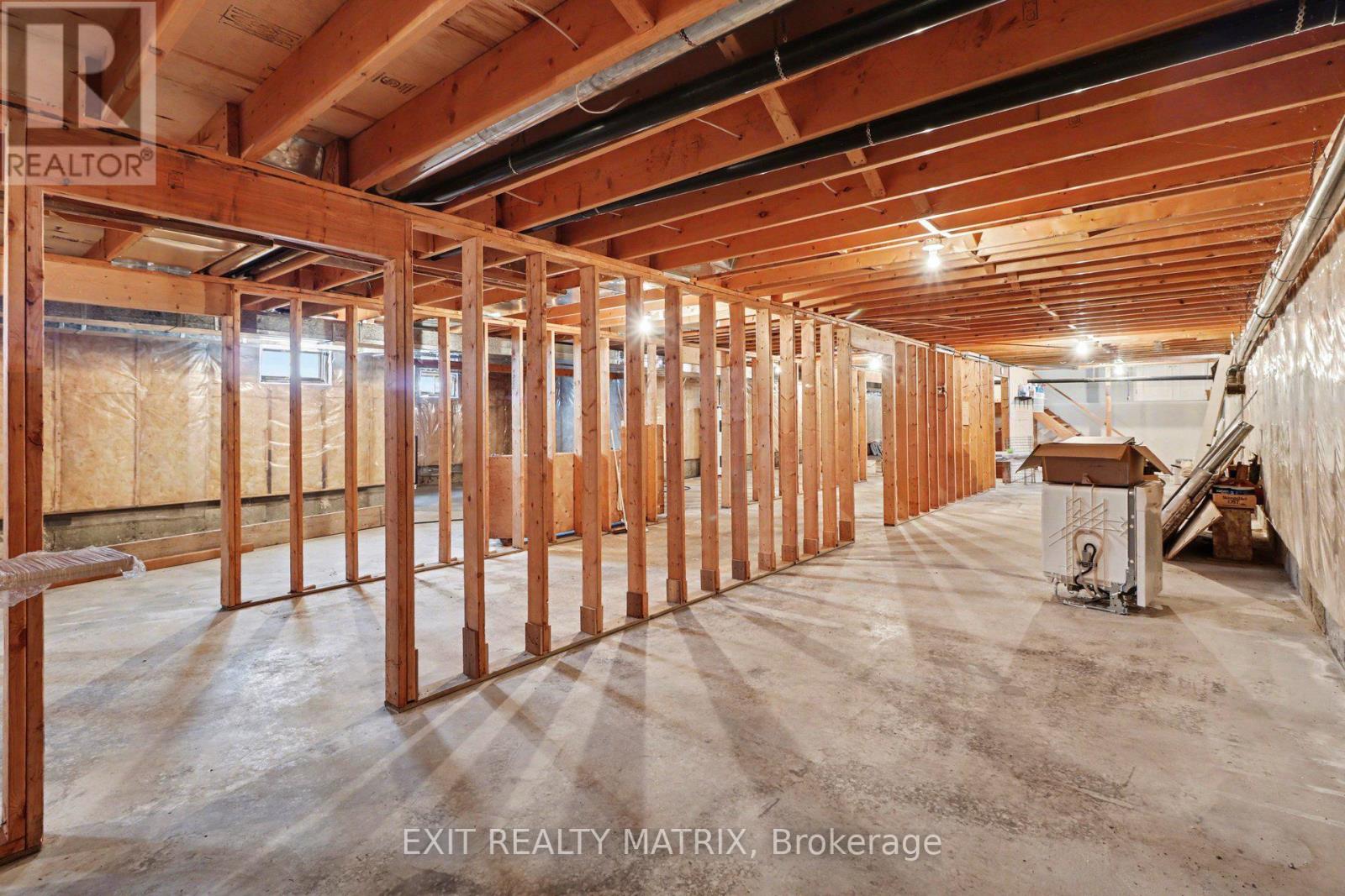 8329 Rodney Farm Drive, Ottawa, Ontario  K0A 2P0 - Photo 38 - X12953698