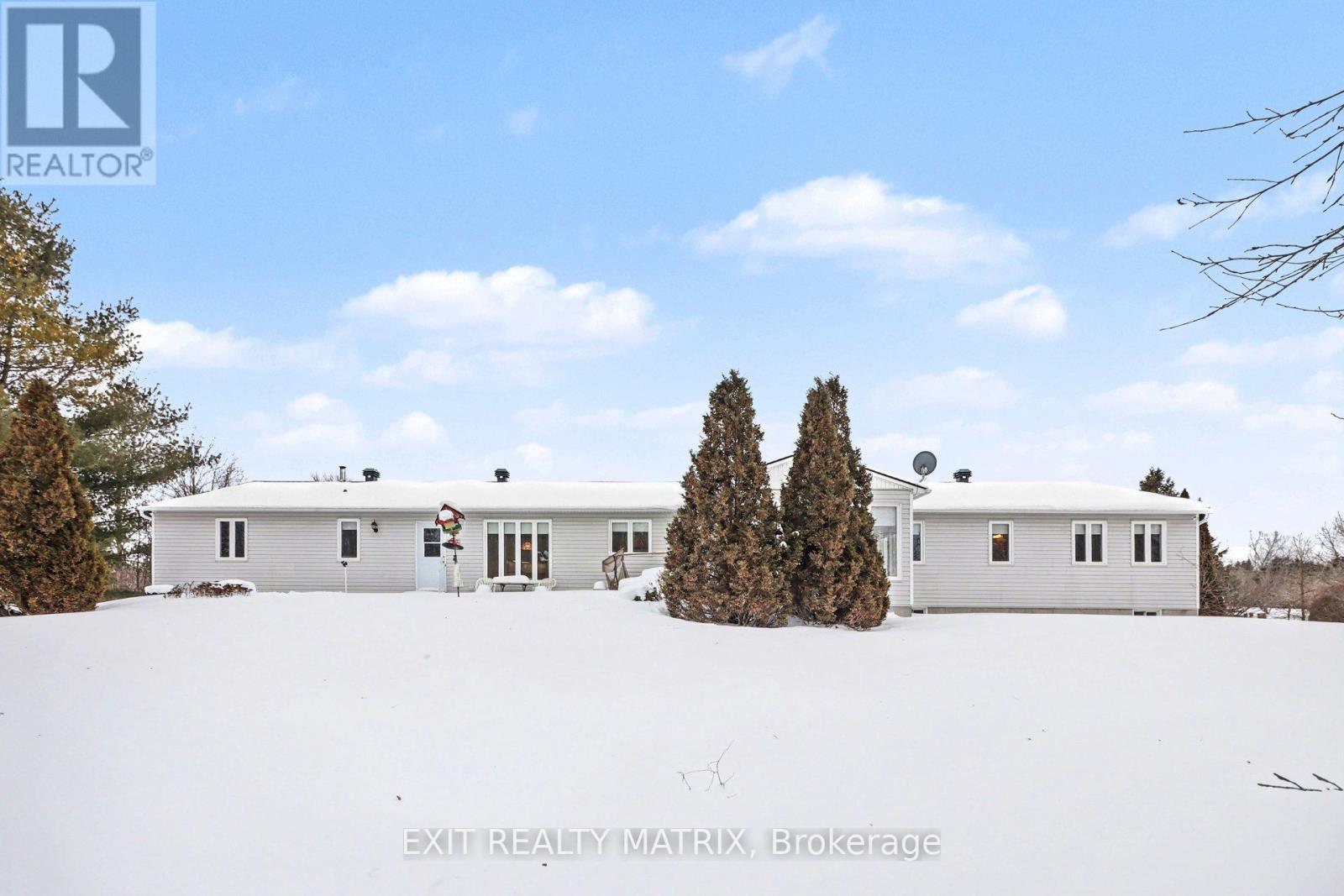 8329 Rodney Farm Drive, Ottawa, Ontario  K0A 2P0 - Photo 41 - X12953698