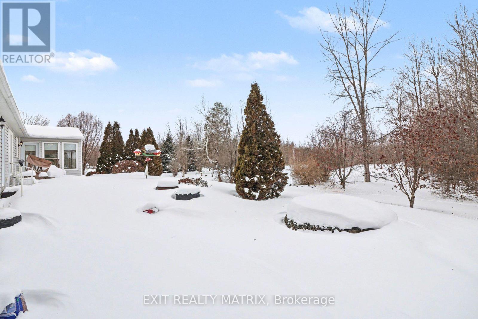 8329 Rodney Farm Drive, Ottawa, Ontario  K0A 2P0 - Photo 42 - X12953698