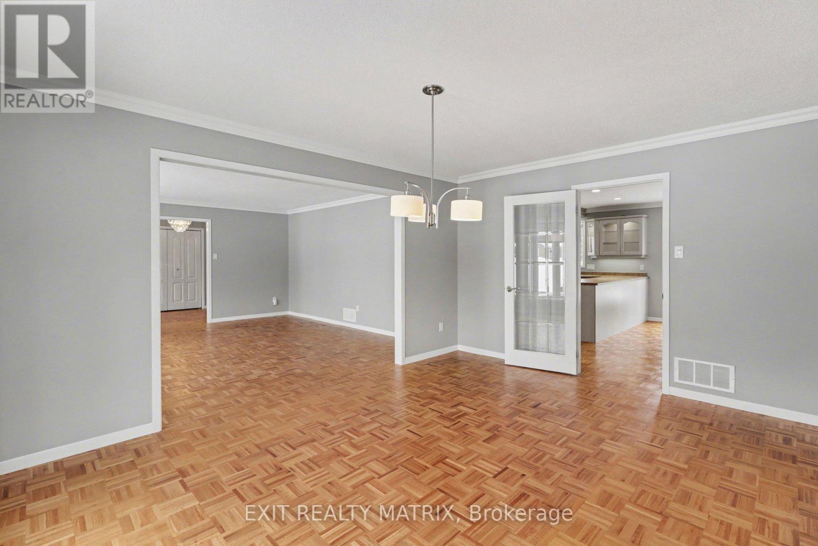 8329 Rodney Farm Drive, Ottawa, Ontario  K0A 2P0 - Photo 9 - X12953698