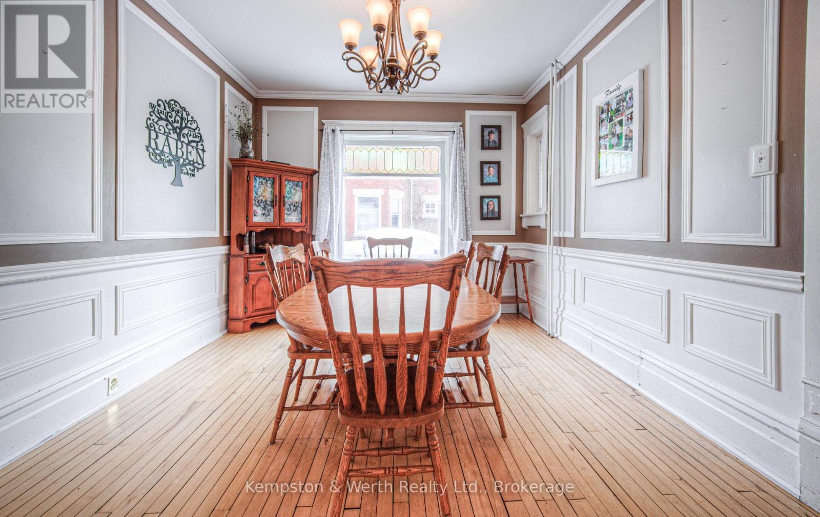 333 Barber Avenue N, North Perth (Listowel), Ontario  N4W 1R8 - Photo 13 - X12661780