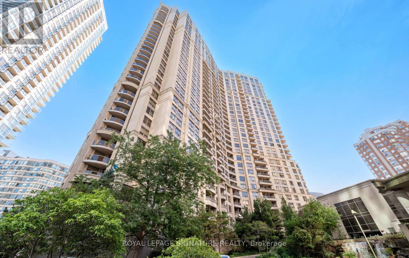 1508 - 3880 Duke Of York Boulevard, Mississauga, Ontario  L5B 4M7 - Photo 2 - W12773672