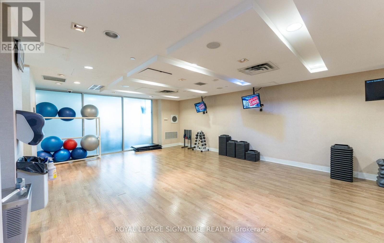 1508 - 3880 Duke Of York Boulevard, Mississauga, Ontario  L5B 4M7 - Photo 32 - W12773672