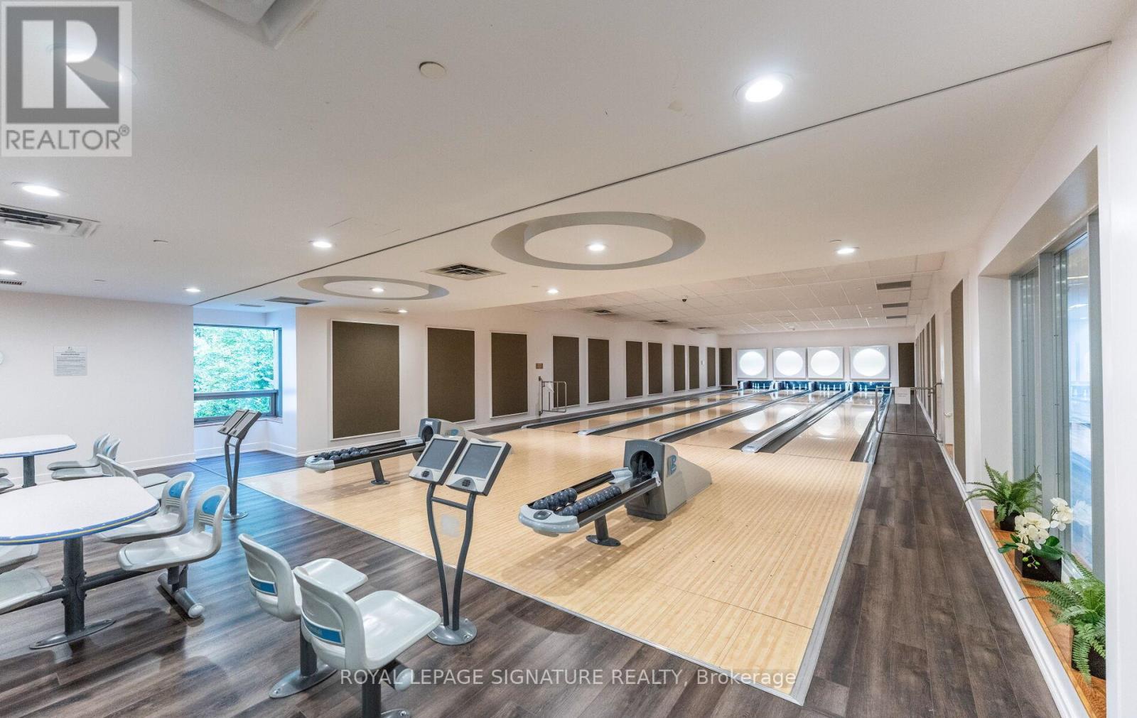 1508 - 3880 Duke Of York Boulevard, Mississauga, Ontario  L5B 4M7 - Photo 34 - W12773672