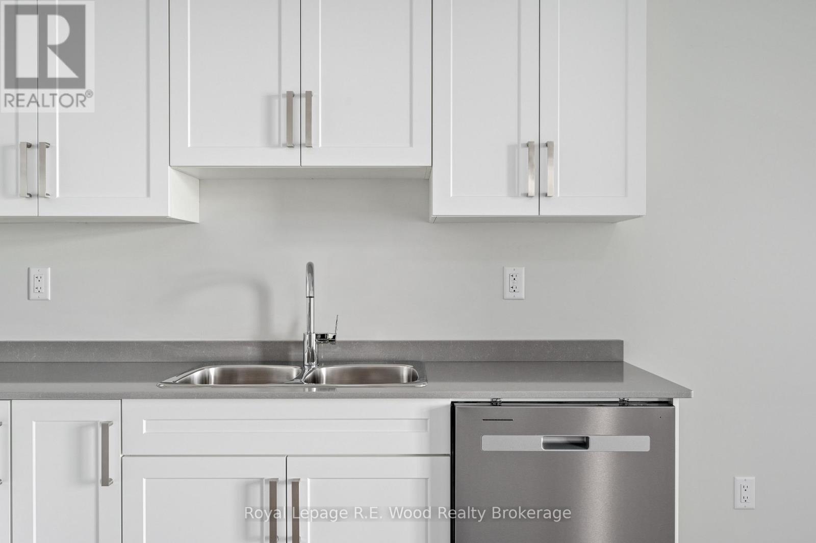 62 First Street, Tillsonburg, Ontario  N4G 5V1 - Photo 15 - X12953648