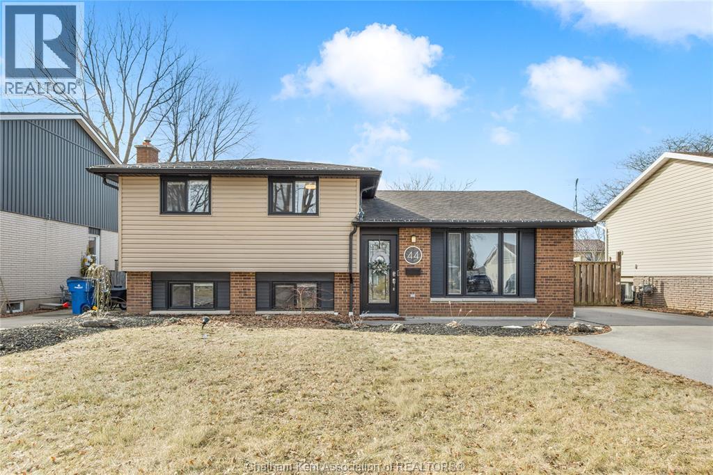 44 Rossini Crescent, Chatham, Ontario  N7L 4N3 - Photo 4 - 26004209