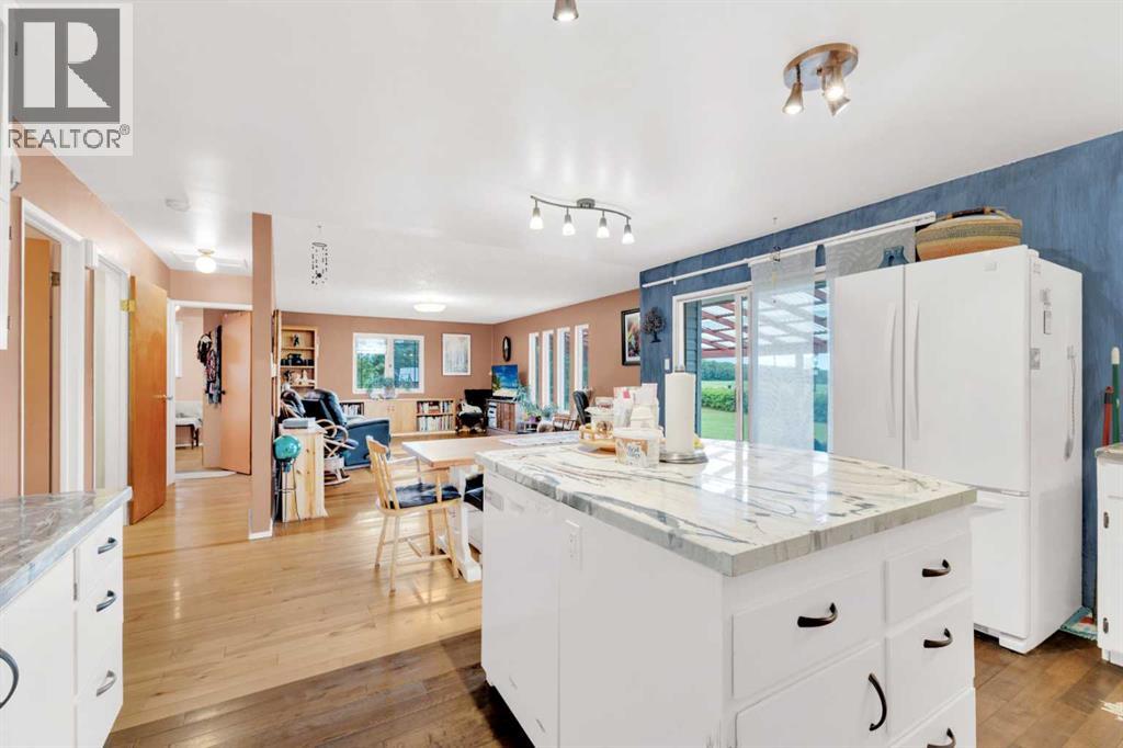 2, 431014 Range Road 250, Rural Ponoka County, Alberta  T4J 1R1 - Photo 12 - A2265893