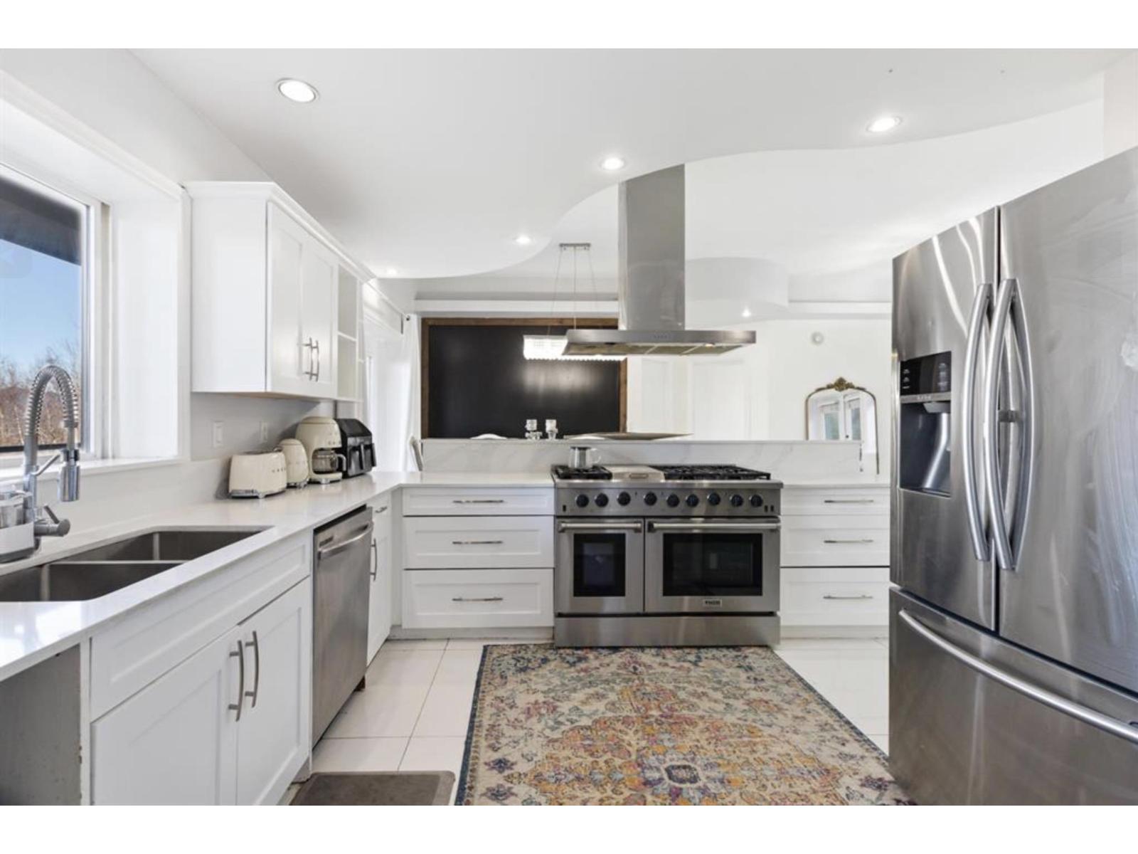 5782 Jinkerson Road, Promontory, Chilliwack, British Columbia  V2R 0C8 - Photo 3 - R3106425