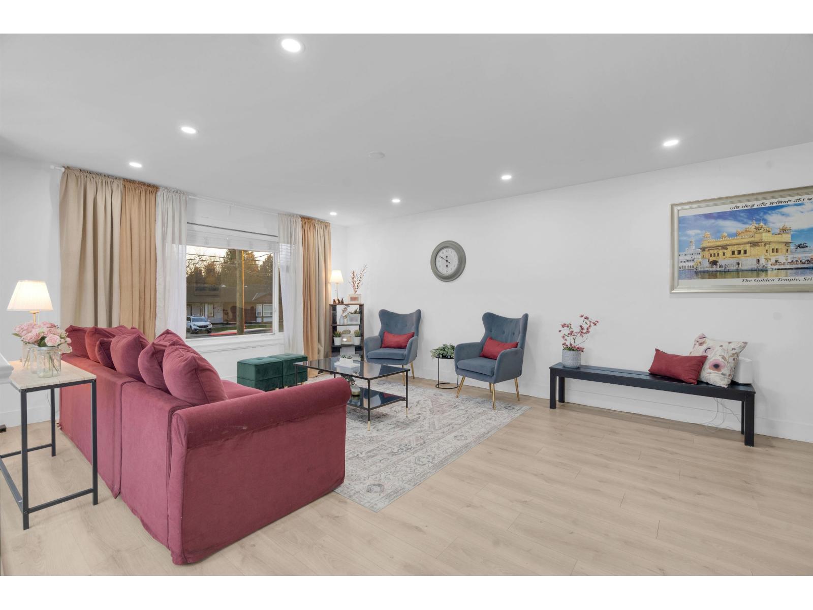 13469 80 Avenue, Surrey, British Columbia  V3W 3C2 - Photo 3 - R3106077