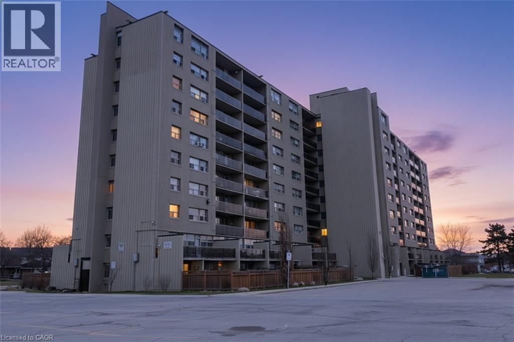 15 Nicklaus Drive Unit# 11, Hamilton, Ontario  L8K 5J5 - Photo 38 - 40815776