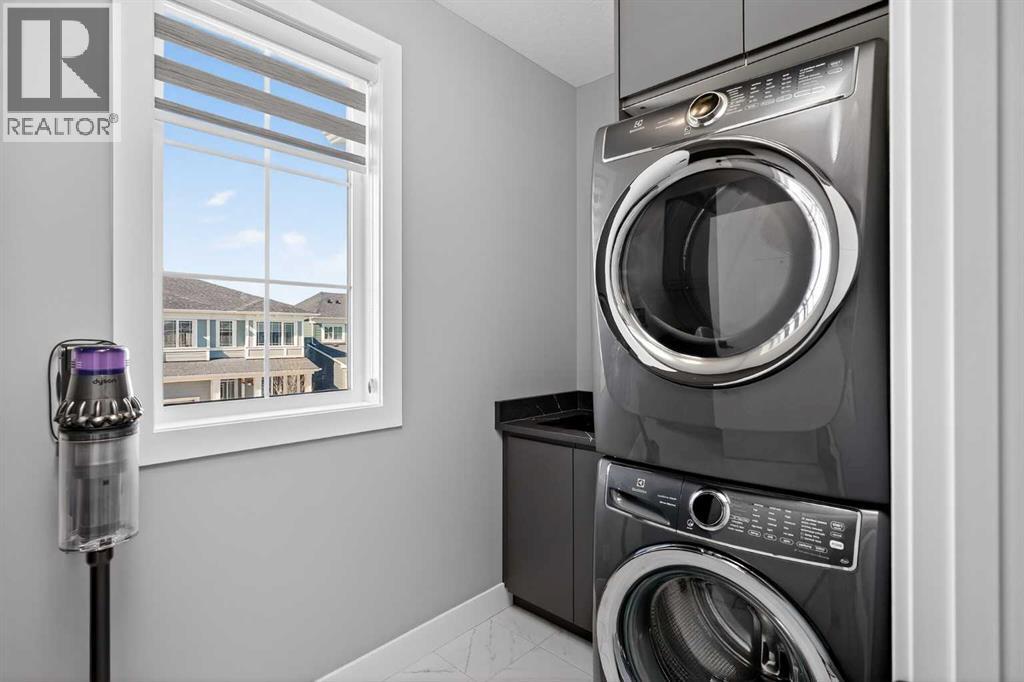 167 Yorkstone Way SW, Calgary, Alberta  T2X 4S3 - Photo 33 - A2295135