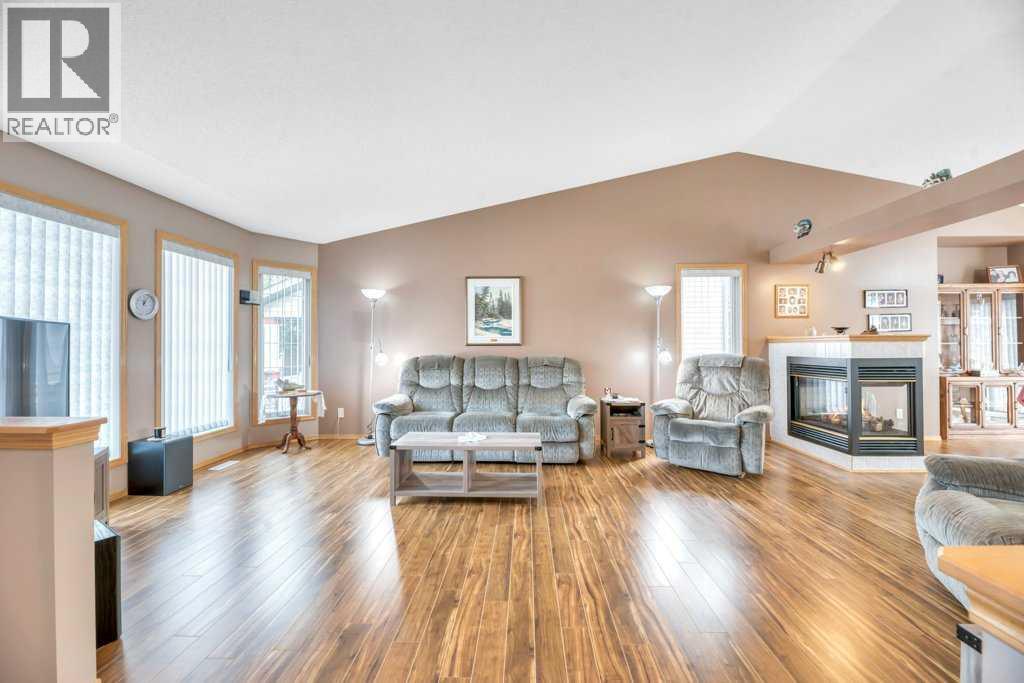 141 West Creek Crescent, Chestermere, Alberta  T1X 1H3 - Photo 21 - A2296511