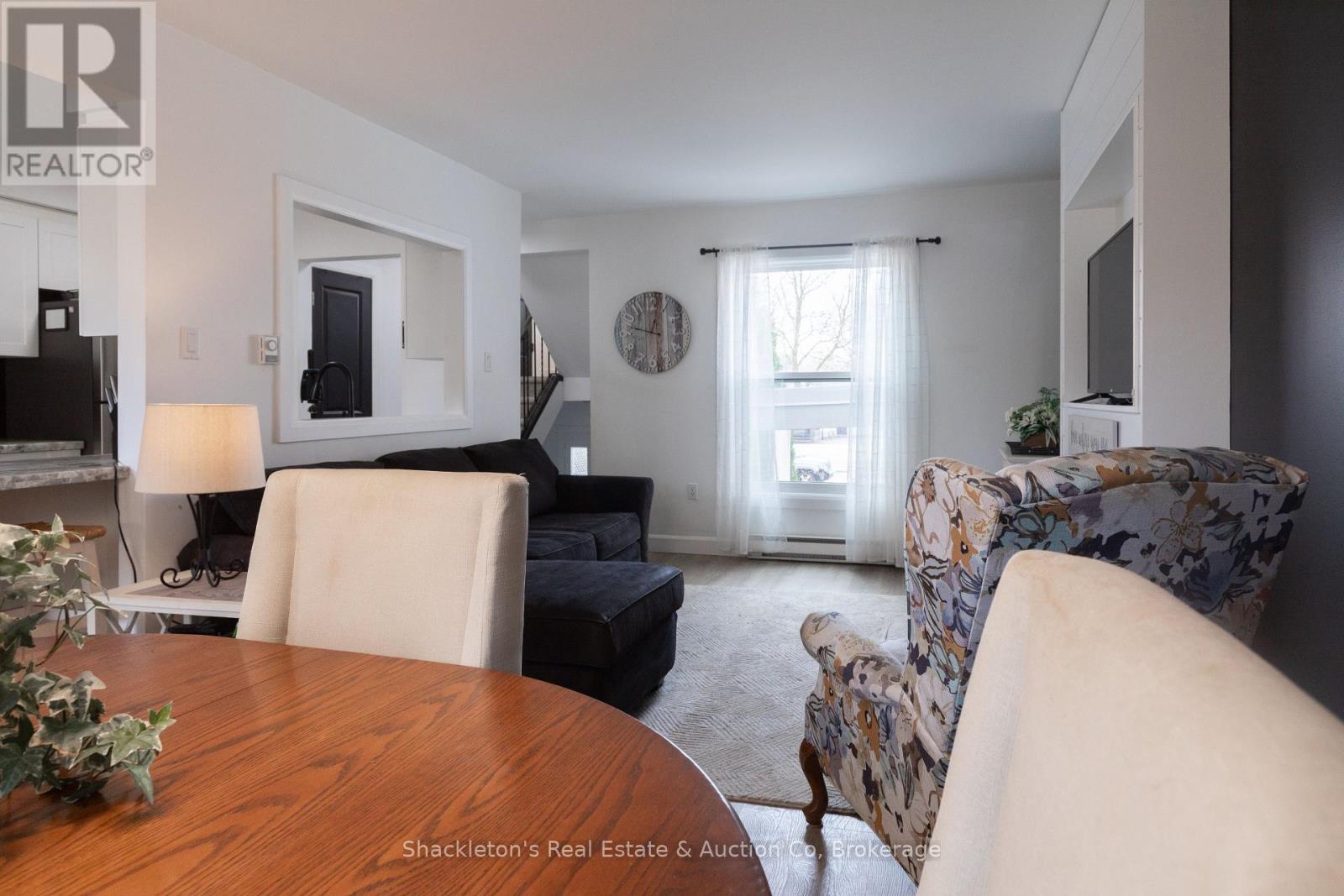 442 Glastonbury Drive, Stratford, Ontario  N5A 7G9 - Photo 13 - X12953716