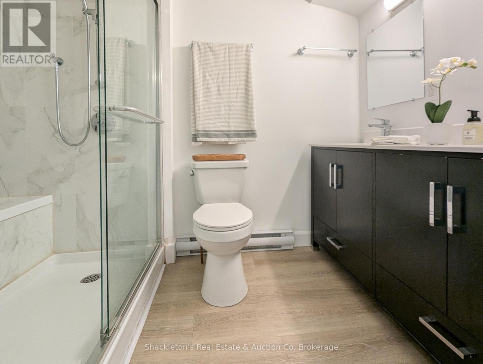 442 Glastonbury Drive, Stratford, Ontario  N5A 7G9 - Photo 17 - X12953716