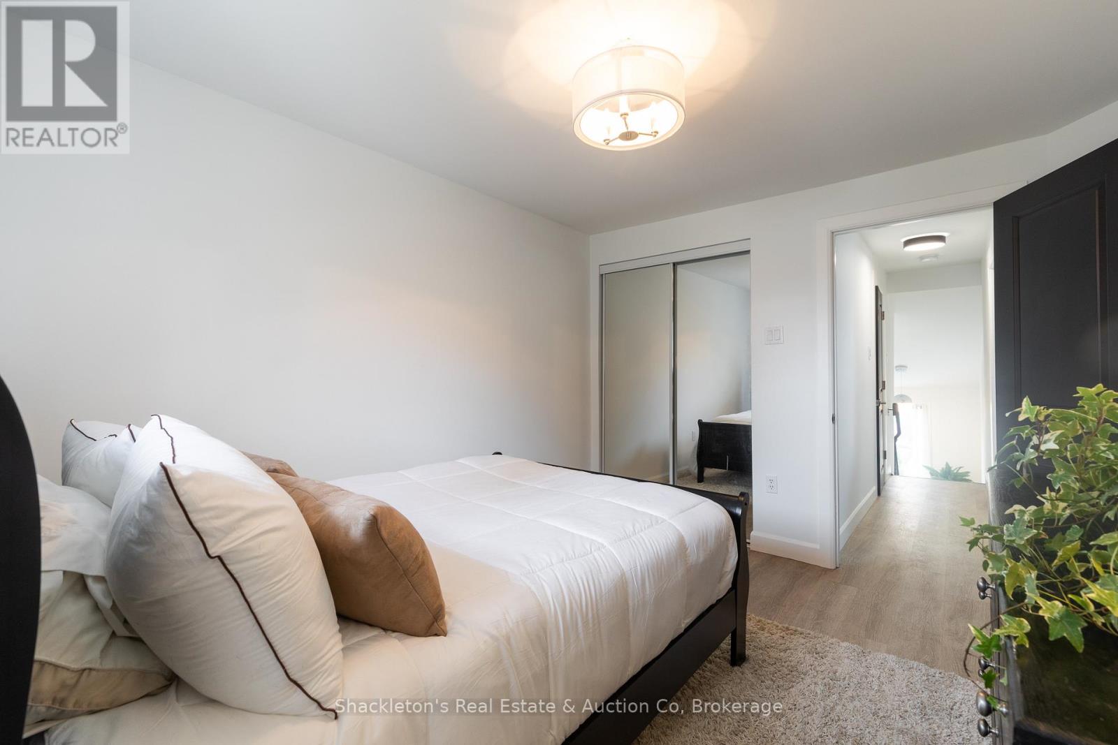 442 Glastonbury Drive, Stratford, Ontario  N5A 7G9 - Photo 20 - X12953716