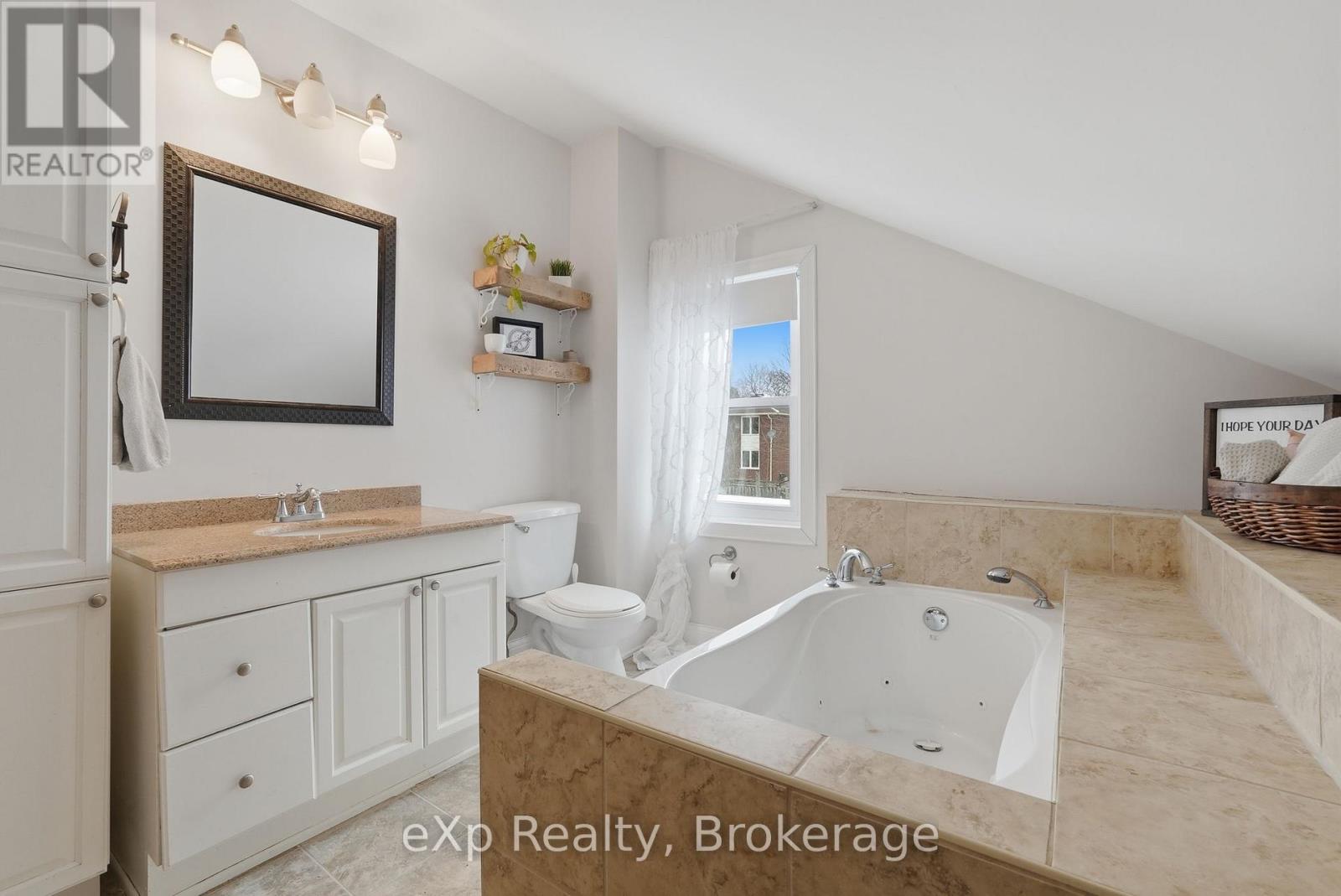 255 Waterloo Street, Wellington North, Ontario  N0G 2L3 - Photo 34 - X12953718