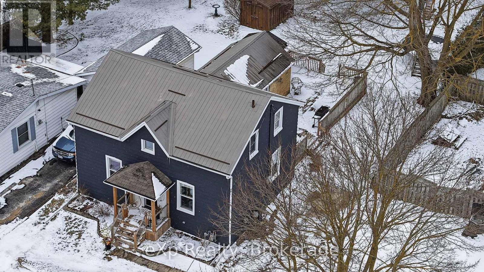 255 Waterloo Street, Wellington North, Ontario  N0G 2L3 - Photo 36 - X12953718