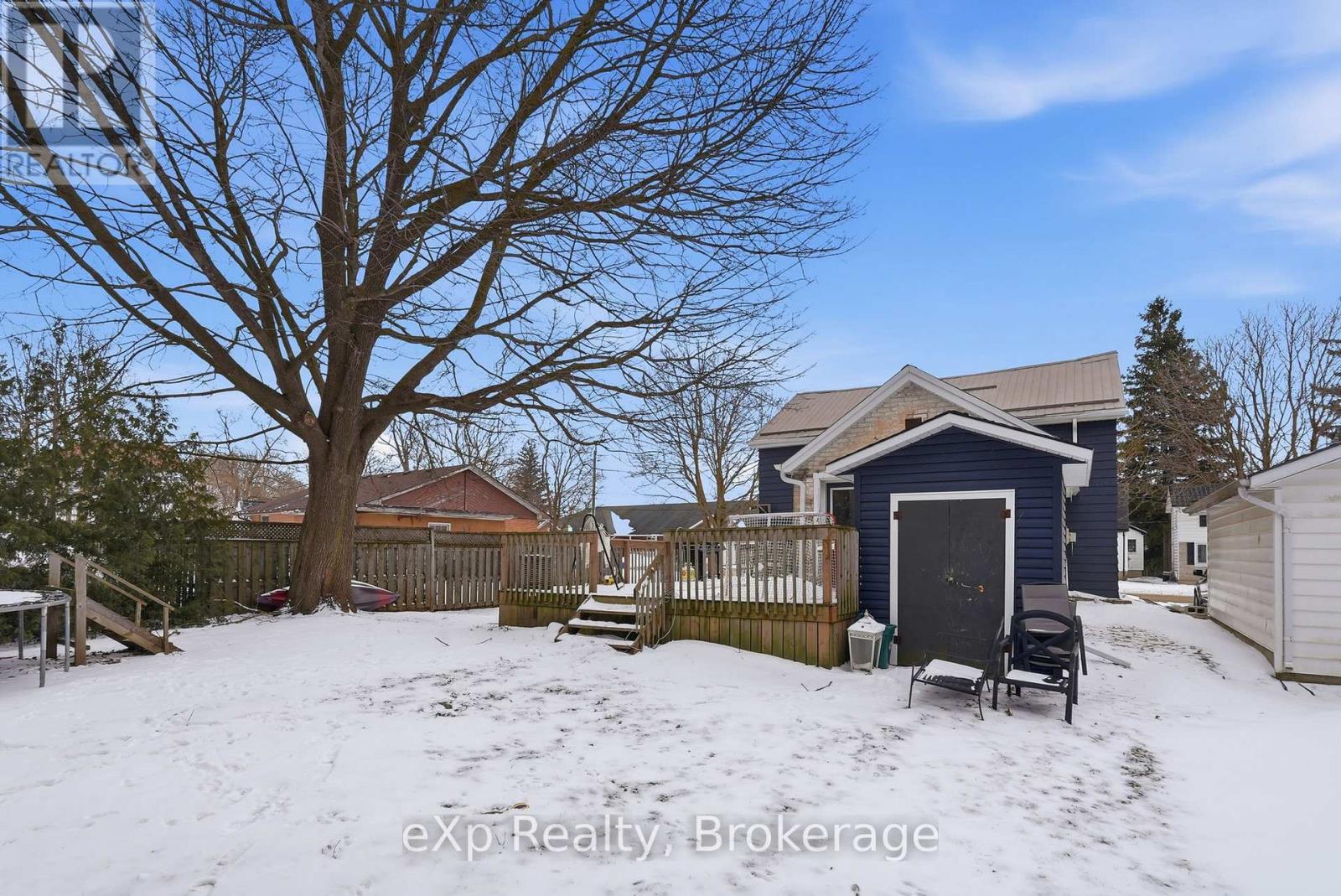 255 Waterloo Street, Wellington North, Ontario  N0G 2L3 - Photo 39 - X12953718