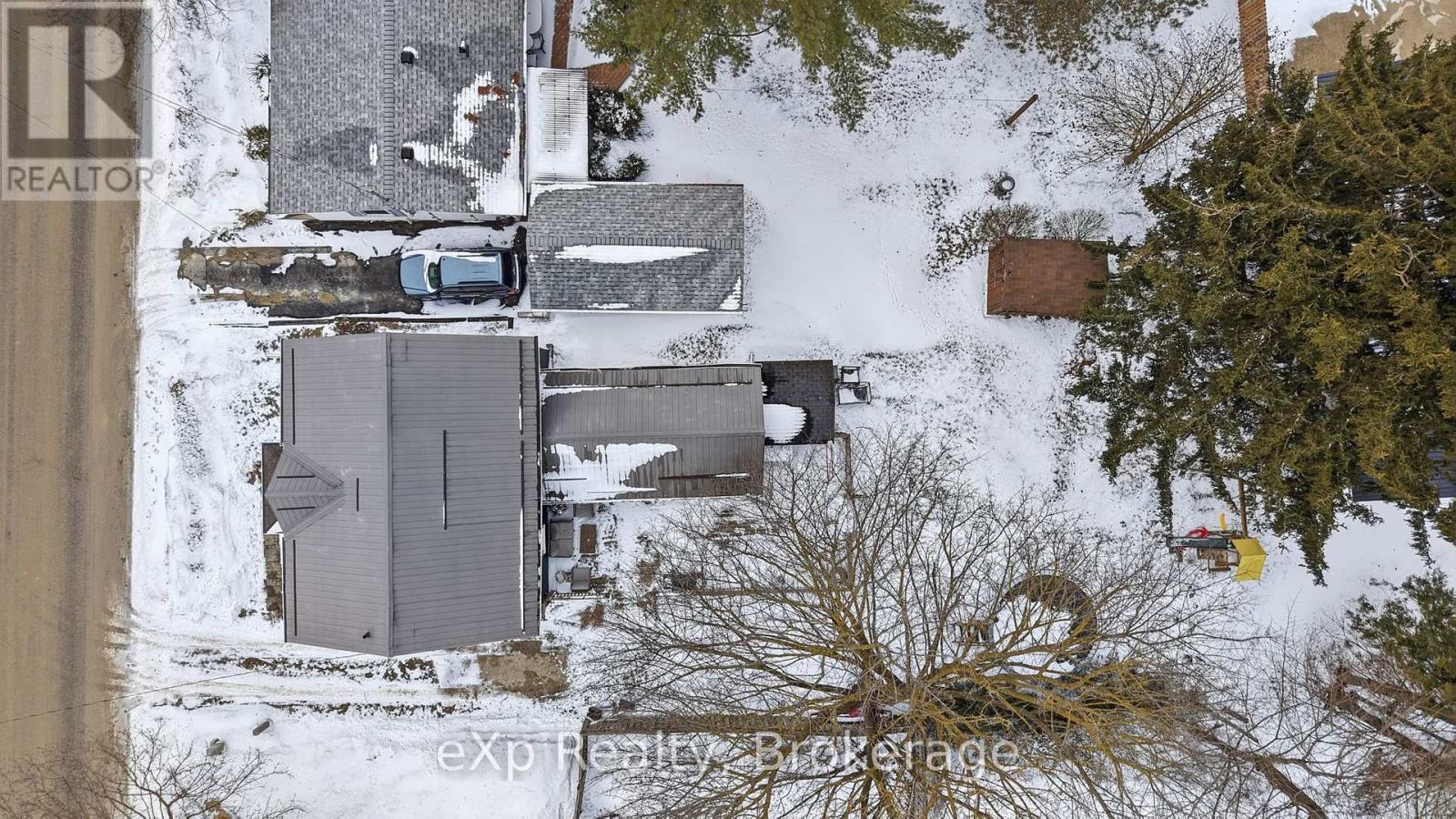 255 Waterloo Street, Wellington North, Ontario  N0G 2L3 - Photo 41 - X12953718