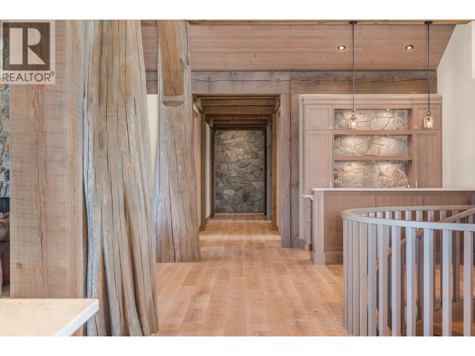 8399 Bench Row Road, Vernon, British Columbia  V1H 1H3 - Photo 8 - 10380460