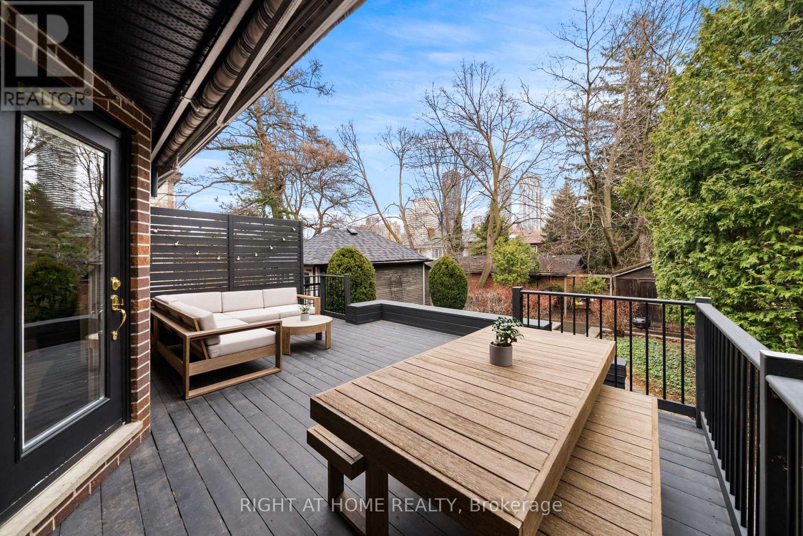 113 Eastbourne Avenue, Toronto, Ontario  M5P 2G4 - Photo 41 - C12953538