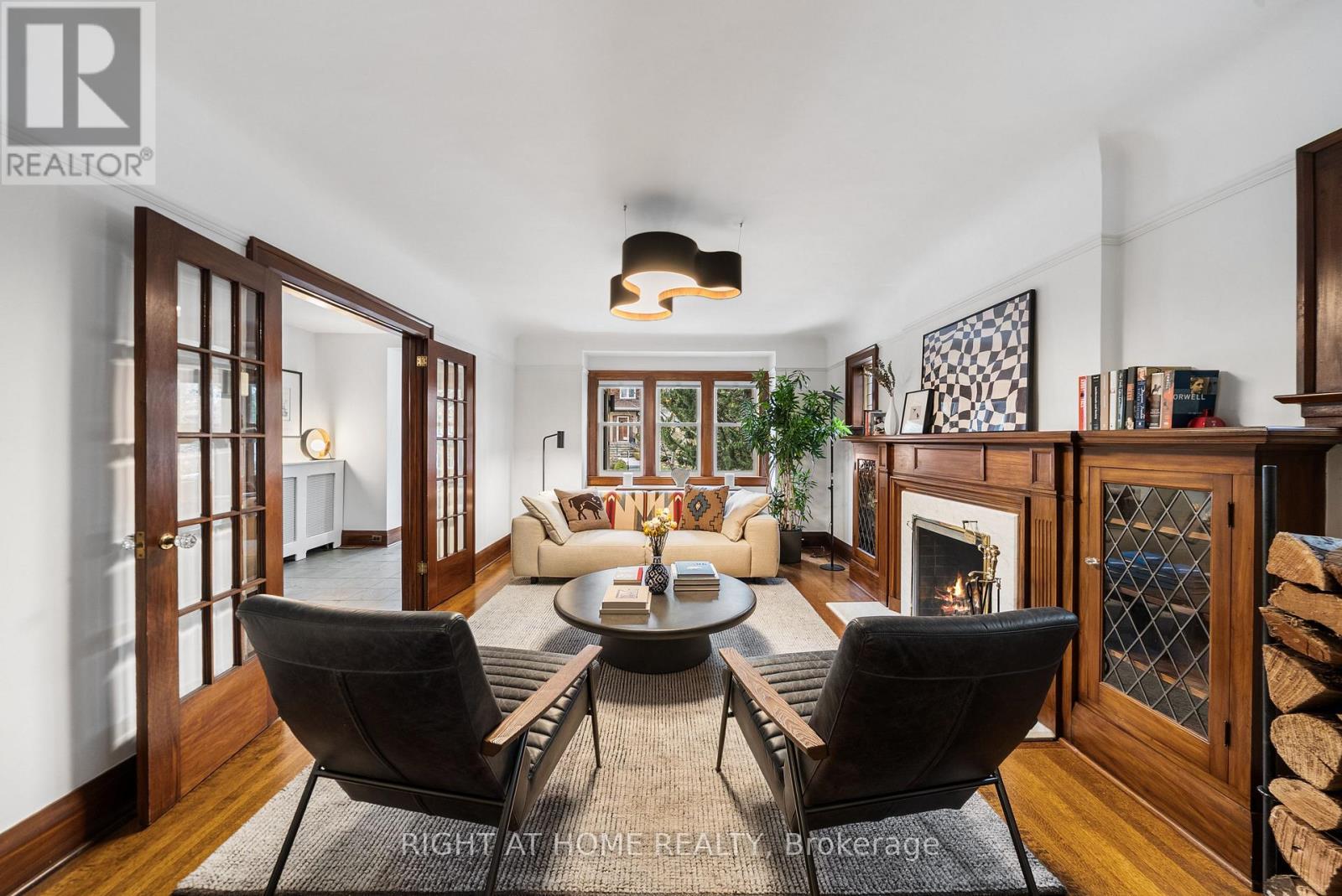 113 Eastbourne Avenue, Toronto, Ontario  M5P 2G4 - Photo 5 - C12953538