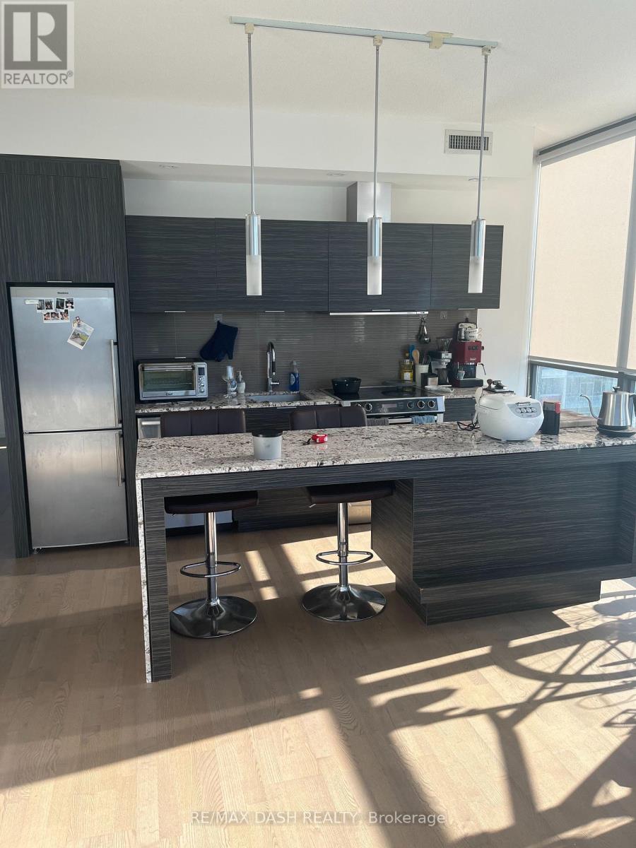 1907 - 8 Charlotte Street, Toronto, Ontario  M5V 0K4 - Photo 7 - C12953604