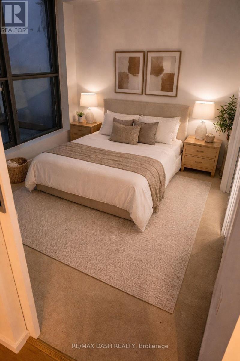 1907 - 8 Charlotte Street, Toronto, Ontario  M5V 0K4 - Photo 9 - C12953604