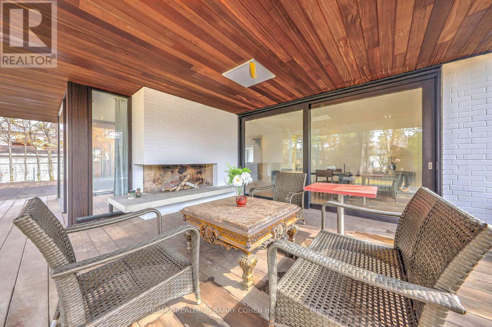 6 Bannatyne Drive, Toronto, Ontario  M2L 2N7 - Photo 39 - C12953646