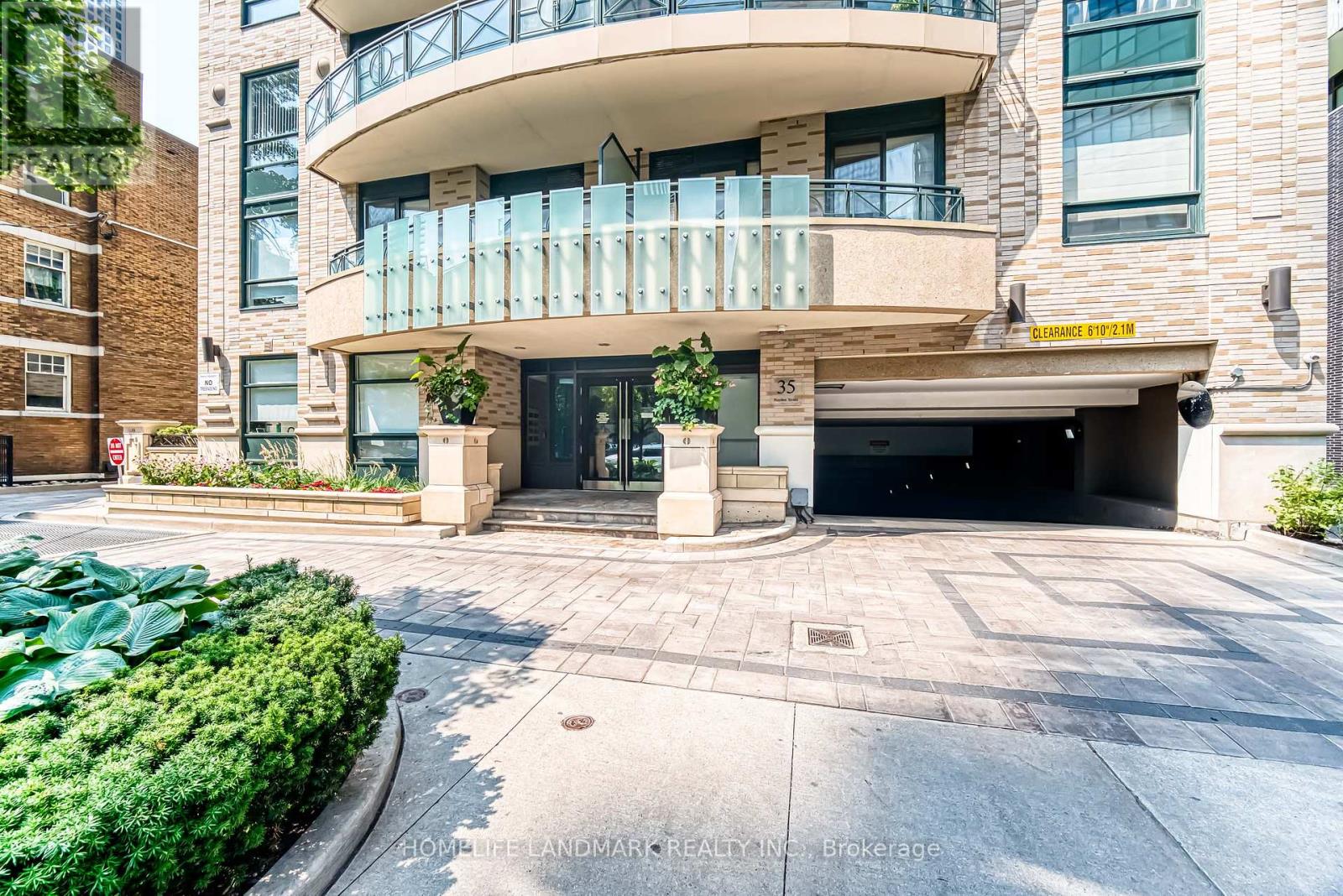 2701 - 35 Hayden Street, Toronto, Ontario  M4Y 3C3 - Photo 3 - C12953712