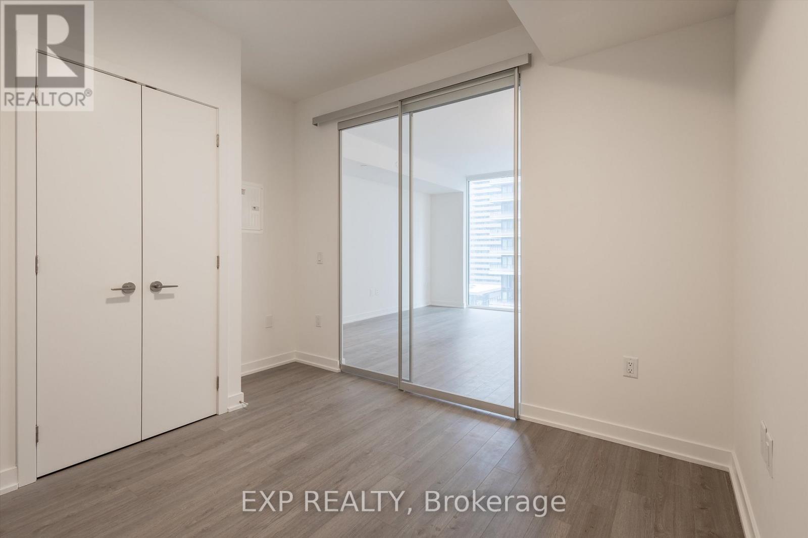 1707 - 357 King Street W, Toronto, Ontario  M5V 1K1 - Photo 9 - C12953752