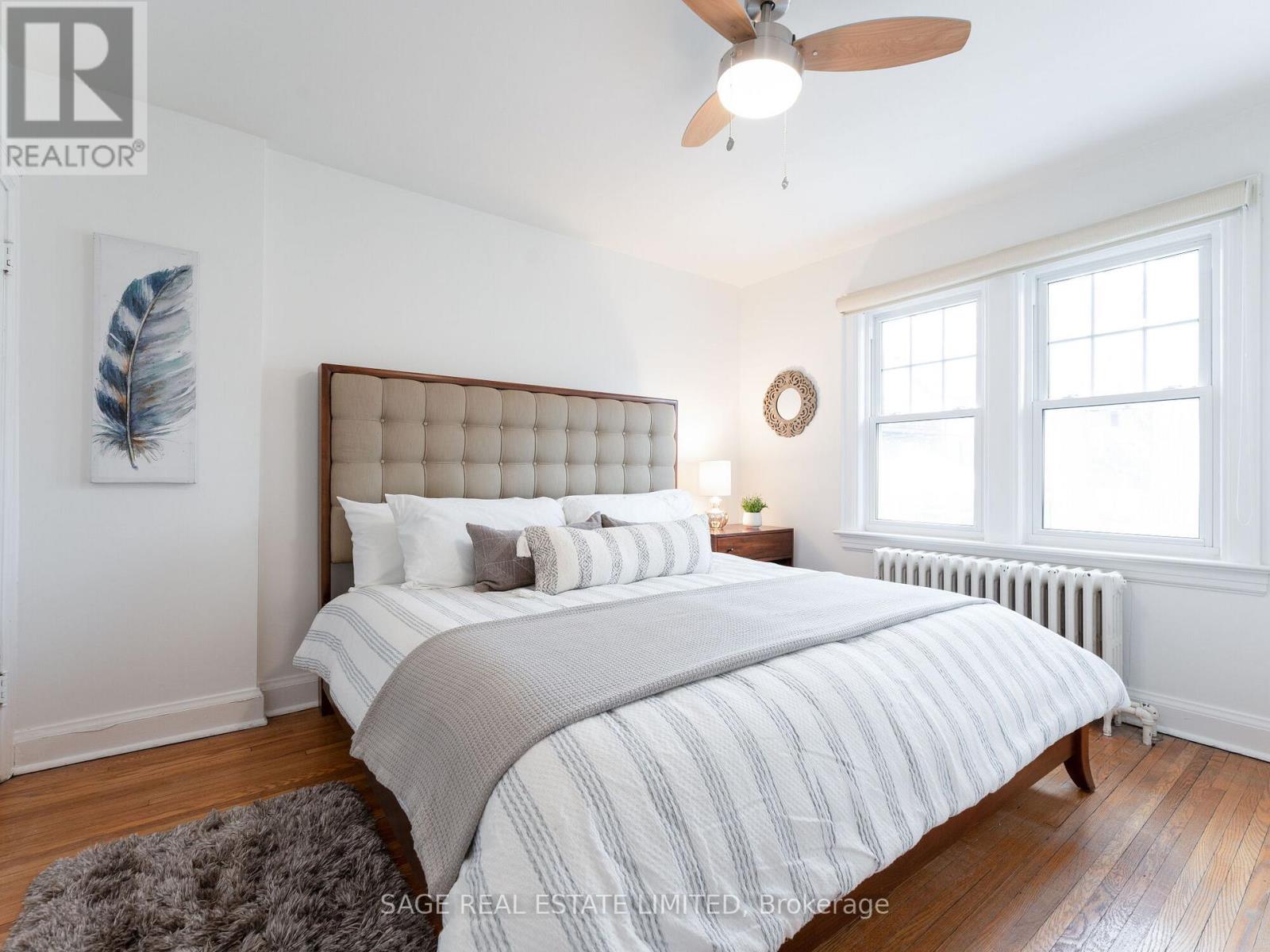 252 Glen Manor Drive W, Toronto, Ontario  M4E 2Y2 - Photo 28 - E12953536