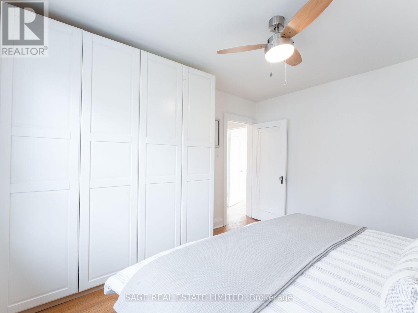 252 Glen Manor Drive W, Toronto, Ontario  M4E 2Y2 - Photo 31 - E12953536