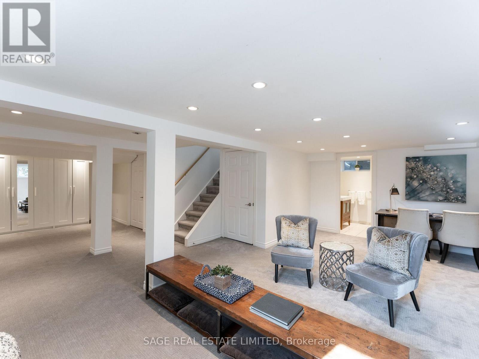 252 Glen Manor Drive W, Toronto, Ontario  M4E 2Y2 - Photo 37 - E12953536