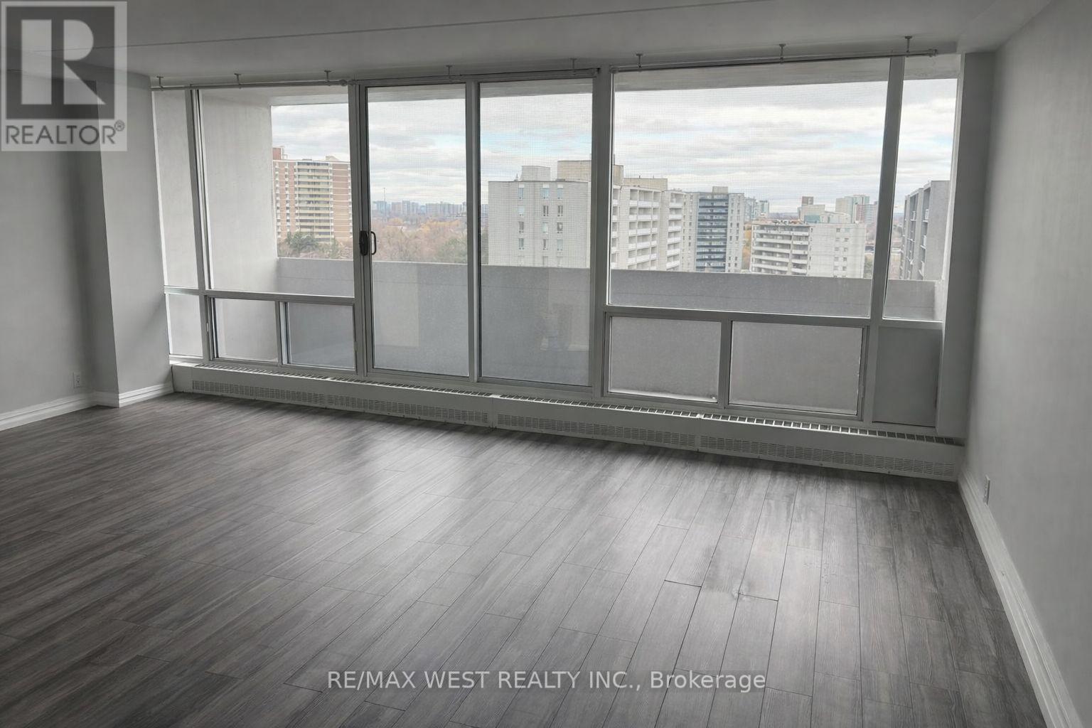 1112 - 2 Glamorgan Avenue, Toronto, Ontario  M1P 2M8 - Photo 2 - E12953588