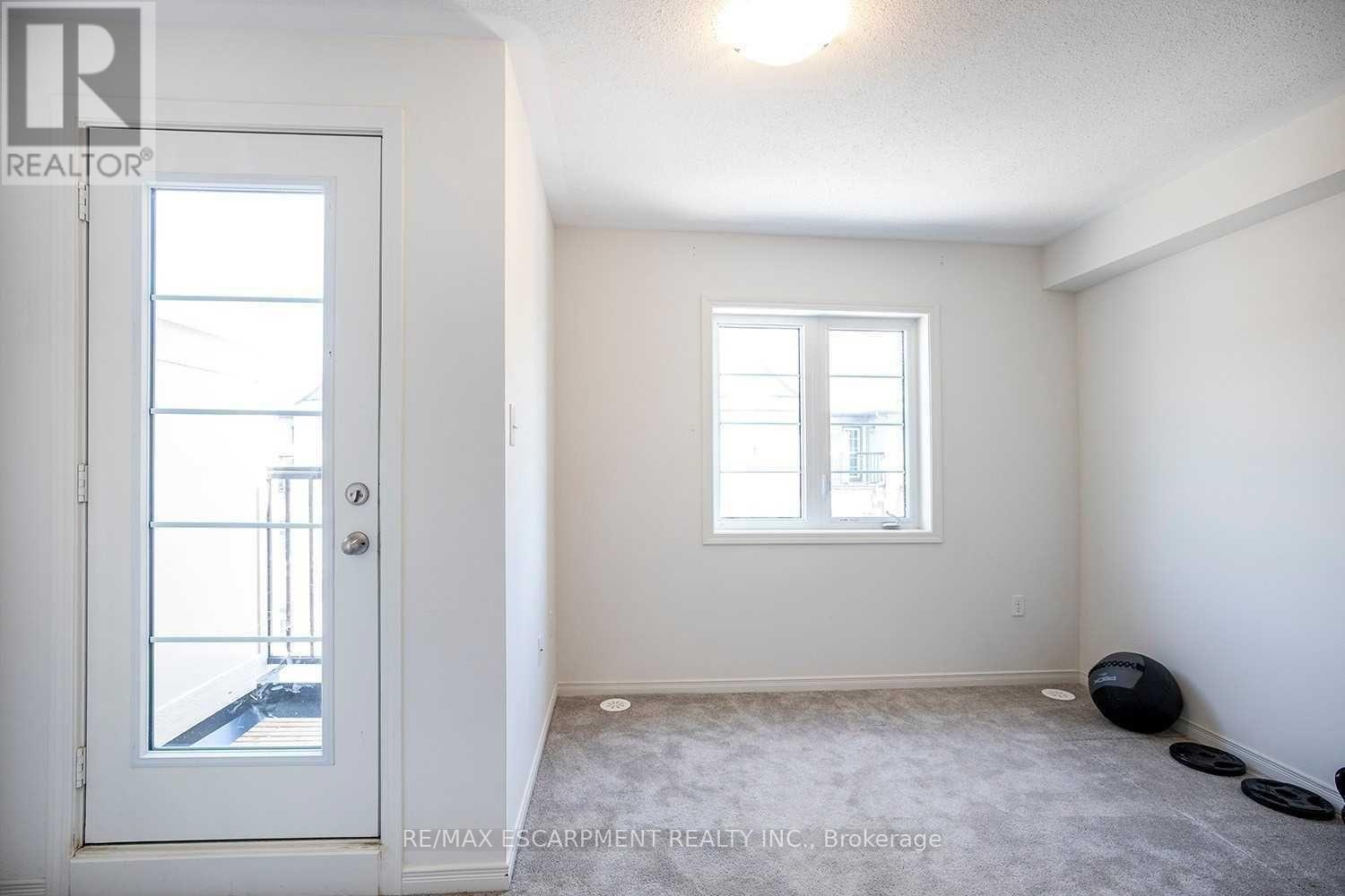 2213 Chevron Prince Path S, Oshawa, Ontario  L1L 0K9 - Photo 10 - E12953734