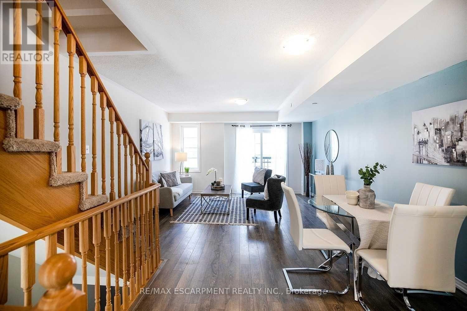 2213 Chevron Prince Path S, Oshawa, Ontario  L1L 0K9 - Photo 4 - E12953734