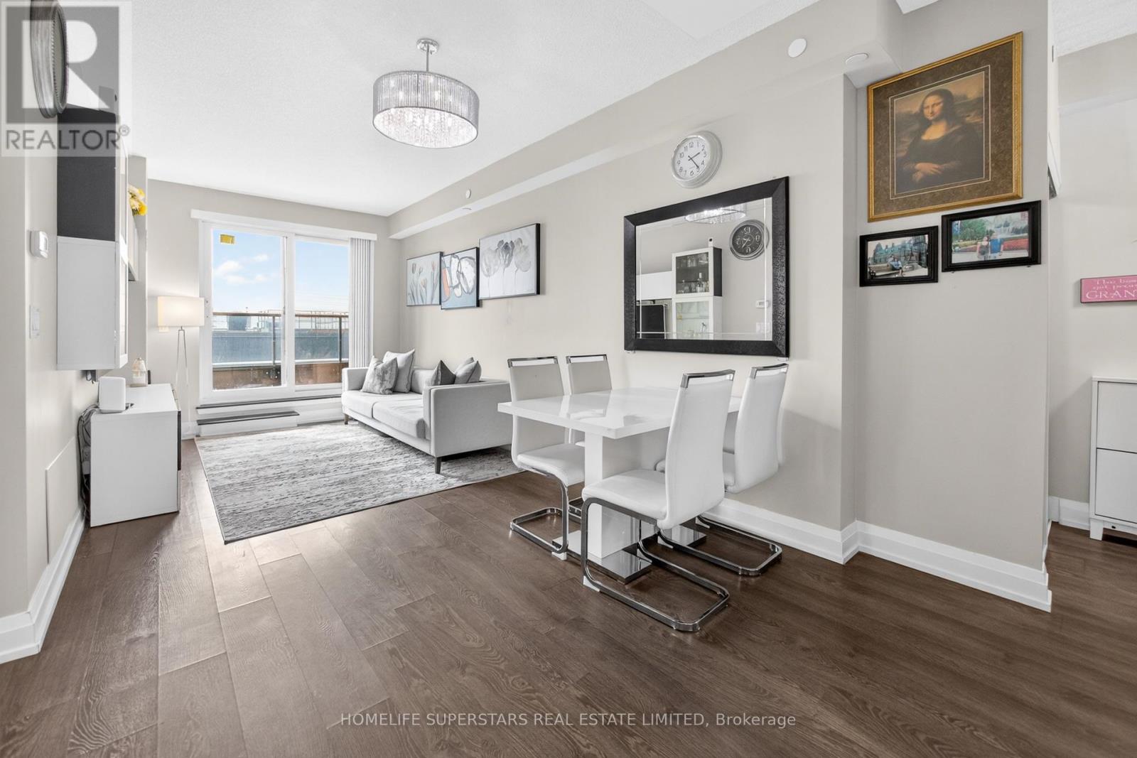 423 - 3600 Highway 7 W, Vaughan, Ontario  L4L 0G7 - Photo 2 - N12953620