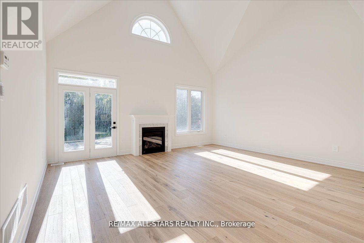 59 Stadacona Avenue, Georgina, Ontario  L0E 1R0 - Photo 19 - N12953688