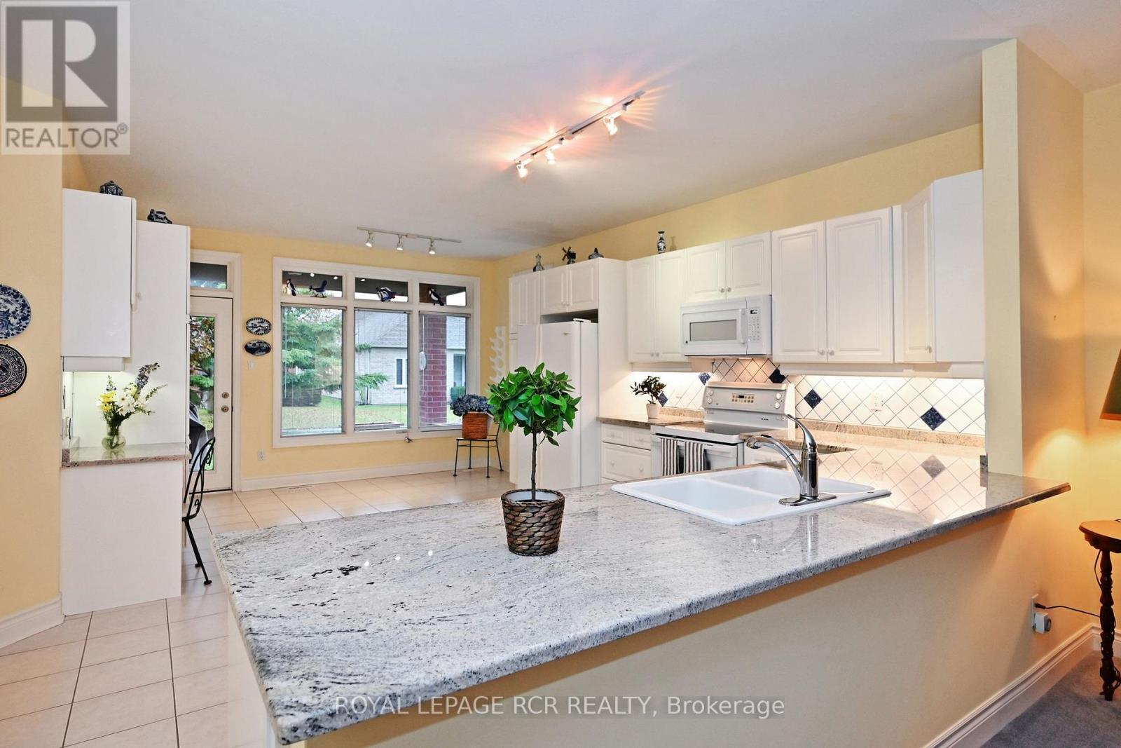 7 Arnie's Chance, Whitchurch-Stouffville, Ontario  L4A 1L7 - Photo 14 - N12953704