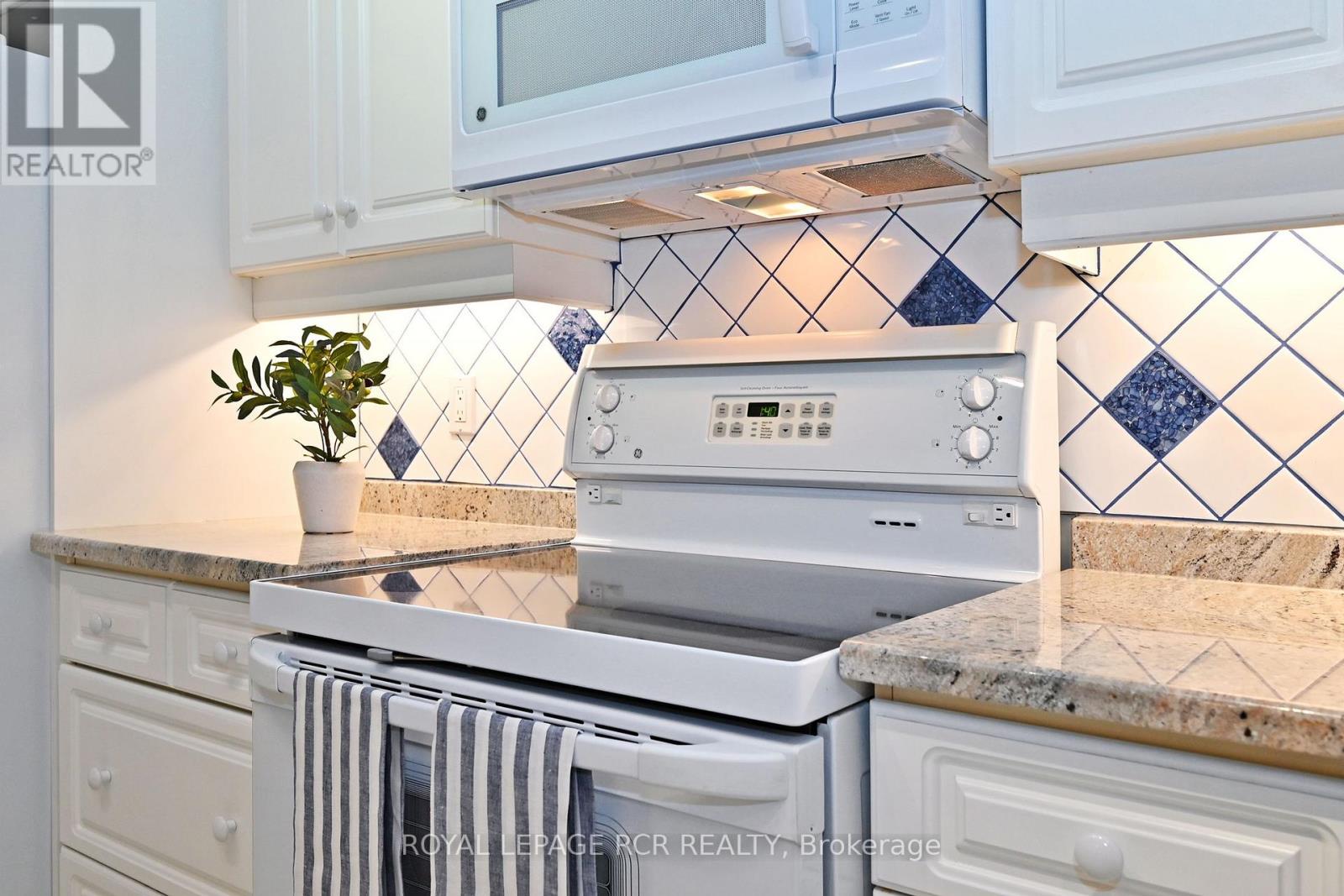 7 Arnie's Chance, Whitchurch-Stouffville, Ontario  L4A 1L7 - Photo 19 - N12953704