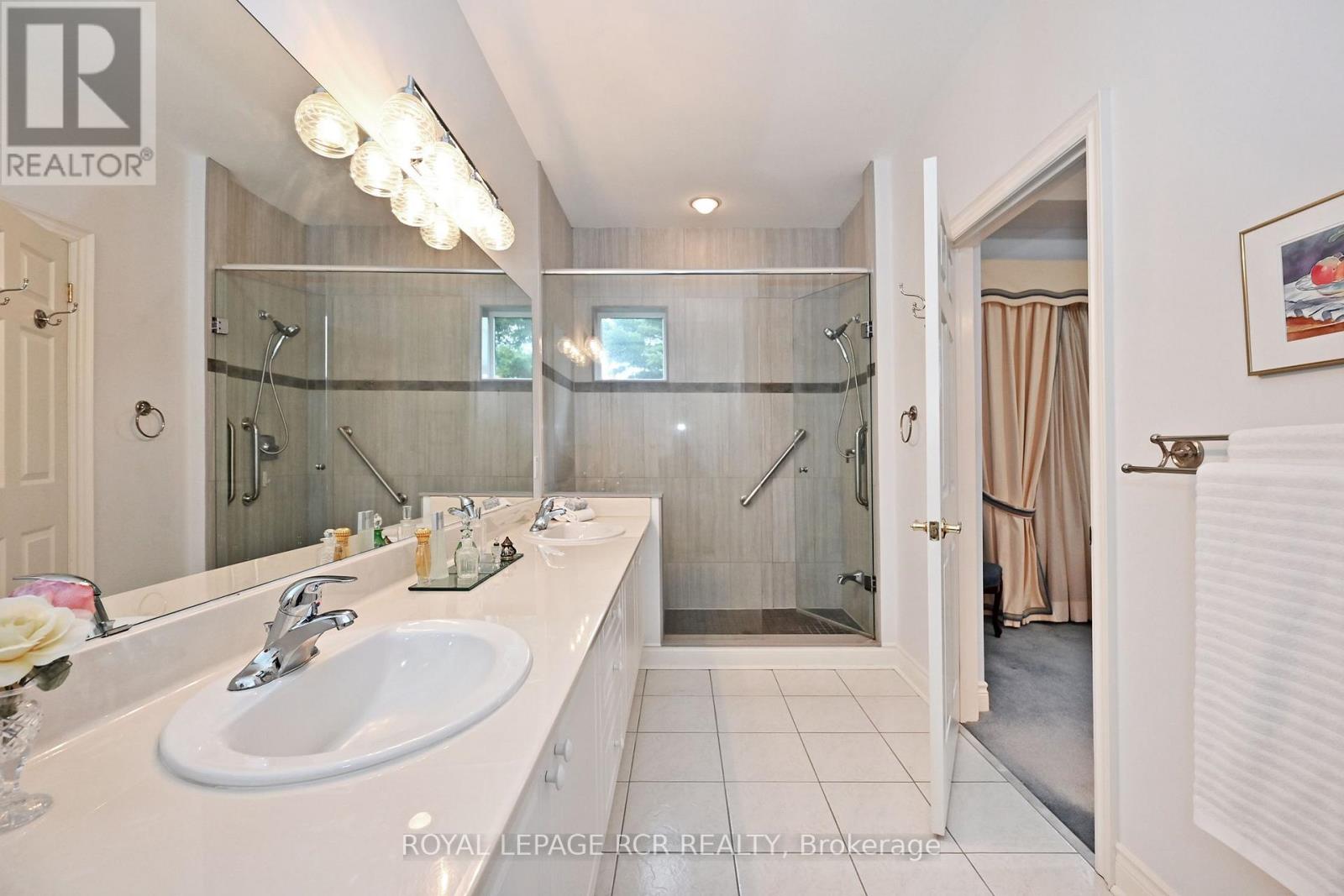 7 Arnie's Chance, Whitchurch-Stouffville, Ontario  L4A 1L7 - Photo 28 - N12953704