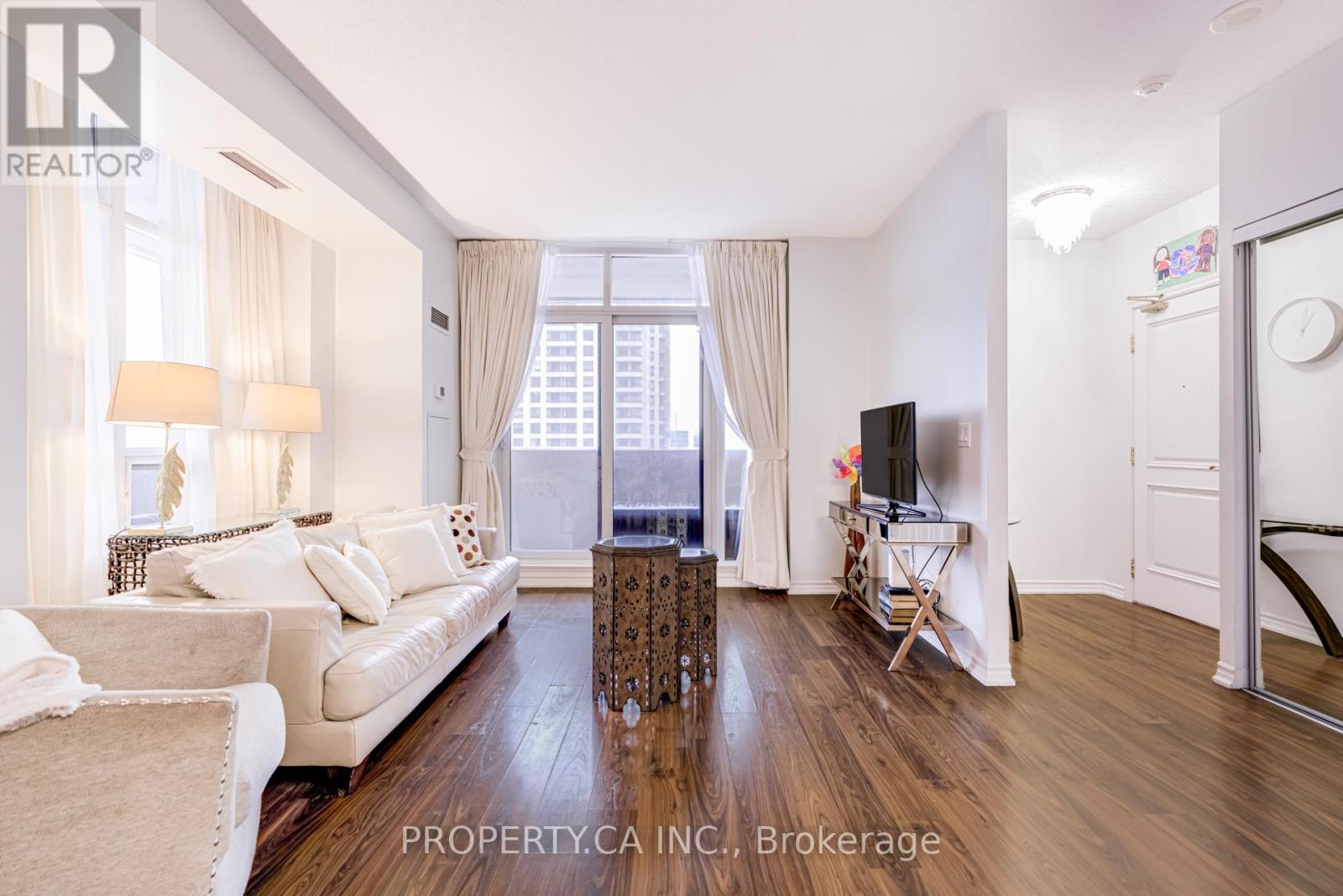 305 - 9235 Jane Street, Vaughan, Ontario  L6A 0J8 - Photo 10 - N12953708