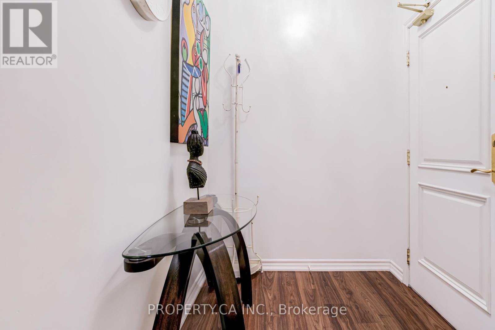 305 - 9235 Jane Street, Vaughan, Ontario  L6A 0J8 - Photo 6 - N12953708