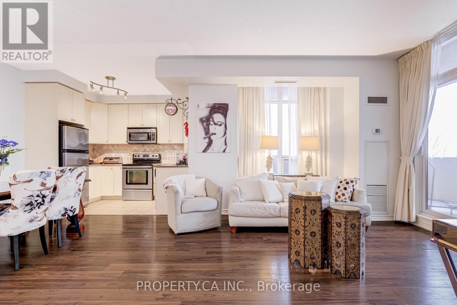 305 - 9235 Jane Street, Vaughan, Ontario  L6A 0J8 - Photo 8 - N12953708